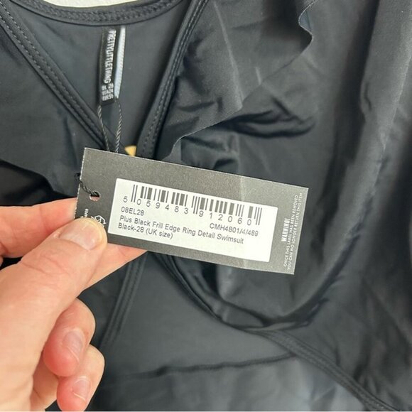 NWT PrettyLittleThing Plus Black Frill Edge Ring Detail Black Swimsuit Size 24 - Picture 6 of 9